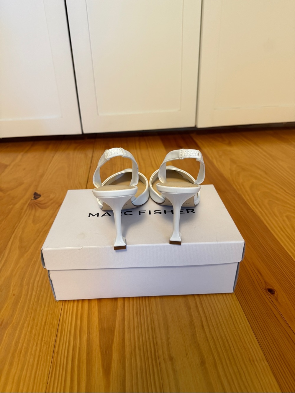 NWT! Marc Fisher - Hadya Pumps - 8 - Picture 3 of 5